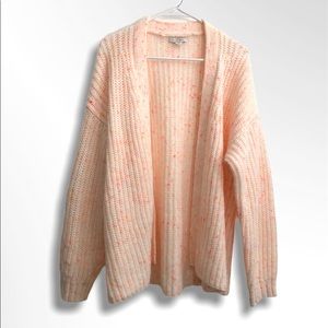 NWOT American Eagle Thick Oversized Pink Cardigan